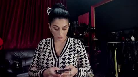 MissPuffyLove online show from 01-23-25, 09:29