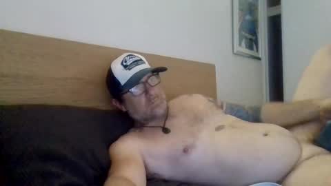 Snapshot of pulllin4u chatting on 08-04-26, 12:58 pulllin4u online show from 08-04-26, 12:58