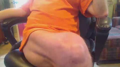 pulltoy1 online show from 01-06-26, 04:21