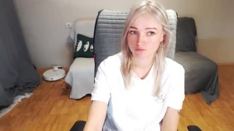 Polly online show from 02-02-26, 03:38