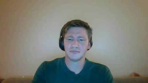 Snapshot of punkindrublic25 chatting on 05-19-26, 10:16 punkindrublic25 online show from 05-19-26, 10:16