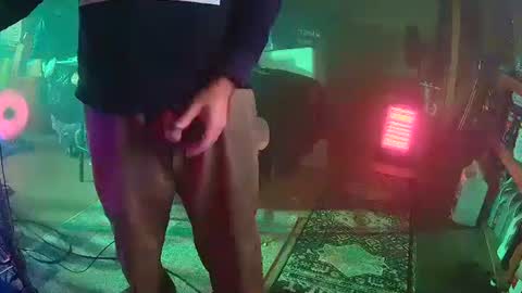 punkrunr083 online show from 02-26-25, 07:42