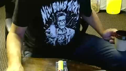 Jojo online show from 10-14-25, 04:24