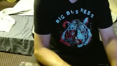 Jojo online show from 10-19-25, 07:25