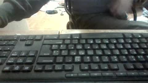 pup_y online show from 11-03-25, 07:48