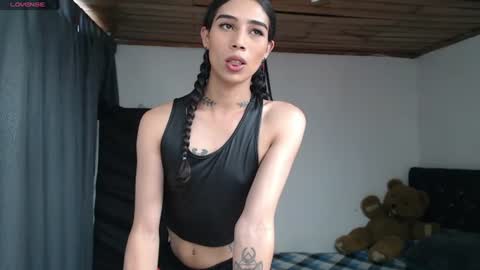 Snapshot of pupi_wolf chatting on 07-16-26, 05:08 Cris online show from 07-16-26, 05:08