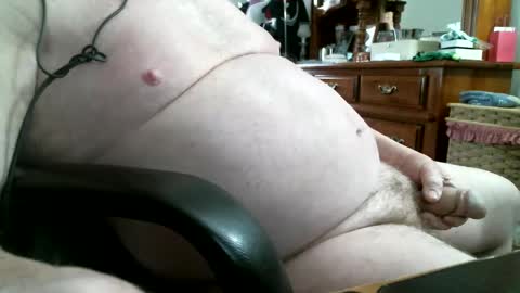 Snapshot of puppydog56 chatting on 02-19-26, 05:53 puppydog56 online show from 02-19-26, 05:53