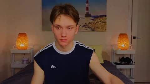 Snapshot of pupsenish chatting on 01-21-25, 12:29 Jesse online show from 01-21-25, 12:29