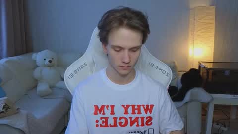 Snapshot of pupsenish chatting on 03-02-26, 04:03 Jesse online show from 03-02-26, 04:03