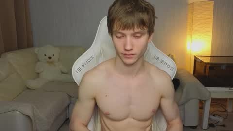 Snapshot of pupsenish chatting on 03-06-26, 03:03 Jesse online show from 03-06-26, 03:03