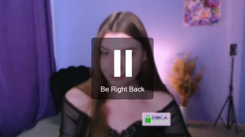 Snapshot of pure_radiance chatting on 01-08-25, 01:20 Ask me3 online show from 01-08-25, 01:20