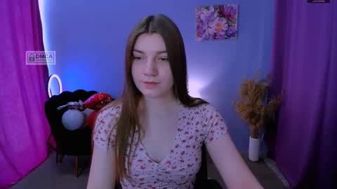 Snapshot of pure_radiance chatting on 02-21-25, 09:45 Ask me3 online show from 02-21-25, 09:45