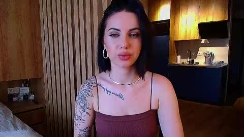 Snapshot of pure_temptation_j chatting on 06-07-26, 12:42 Julia online show from 06-07-26, 12:42