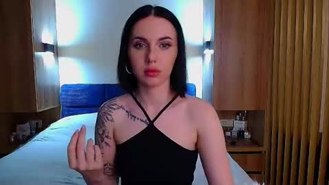 Snapshot of pure_temptation_j chatting on 06-11-26, 02:26 Julia online show from 06-11-26, 02:26