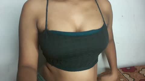 Snapshot of pureelove chatting on 07-25-26, 09:51 Your love online show from 07-25-26, 09:51