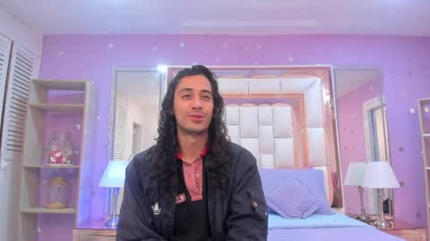 Snapshot of puretemptation_ chatting on 05-05-26, 07:44 Experienced guys online show from 05-05-26, 07:44