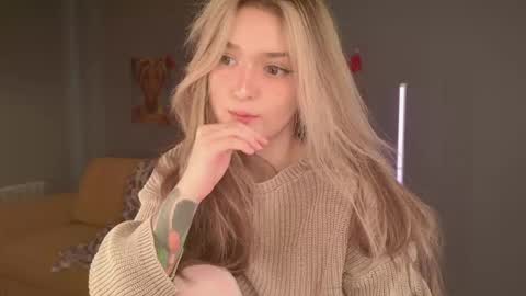 Bella online show from 02-28-26, 05:41