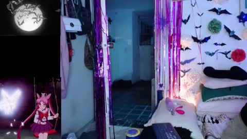 purplekattlyn online show from 12-22-25, 11:46