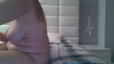 purplelotusgirl online show from 11-04-25, 04:50