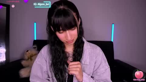 Alynn online show from 02-28-26, 02:01