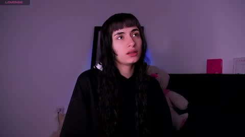 Alynn online show from 07-15-26, 11:15