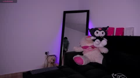 Alynn online show from 07-22-26, 02:25