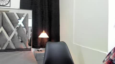 Sara online show from 12-14-25, 12:32