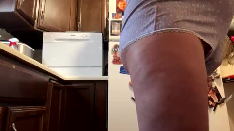 puss123176428 online show from 12-12-24, 10:09