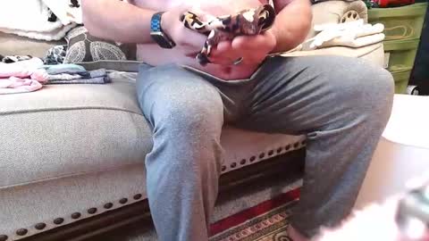 puss123176428 online show from 02-16-25, 10:32