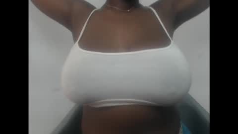 Snapshot of pussydollurz chatting on 10-18-25, 09:21 pussydollurz online show from 10-18-25, 09:21