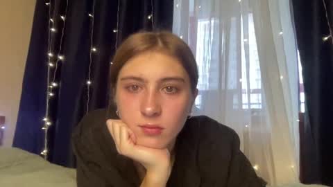 Snapshot of pussygir007 chatting on 12-29-24, 05:42 pussygirl007 online show from 12-29-24, 05:42