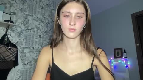 Snapshot of pussygir007 chatting on 12-29-24, 12:23 pussygirl007 online show from 12-29-24, 12:23