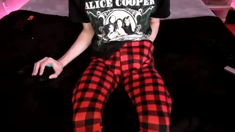 Snapshot of pussylover2182 chatting on 12-11-24, 07:42 pussylover2182 online show from 12-11-24, 07:42