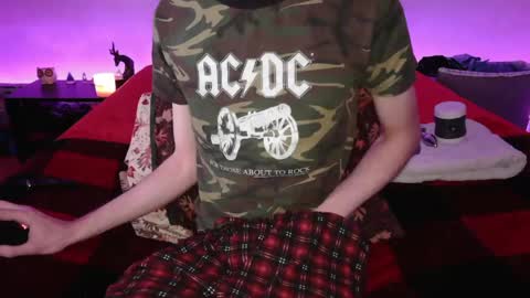 Snapshot of pussylover2182 chatting on 02-07-25, 05:41 pussylover2182 online show from 02-07-25, 05:41