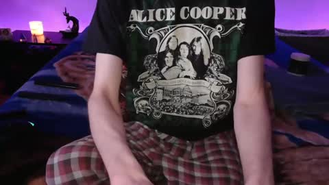 Snapshot of pussylover2182 chatting on 02-10-25, 06:09 pussylover2182 online show from 02-10-25, 06:09