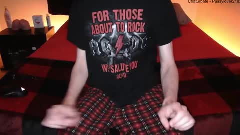 Snapshot of pussylover2182 chatting on 09-09-25, 02:55 pussylover2182 online show from 09-09-25, 02:55