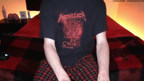 Snapshot of pussylover2182 chatting on 09-17-25, 03:08 pussylover2182 online show from 09-17-25, 03:08