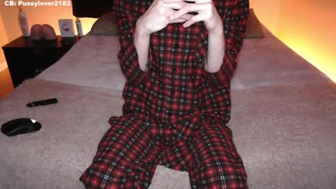 Snapshot of pussylover2182 chatting on 10-02-25, 03:13 pussylover2182 online show from 10-02-25, 03:13