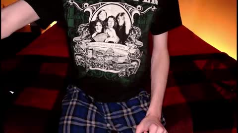 pussylover2182 online show from 03-23-26, 04:16