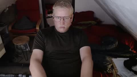 Snapshot of pussylovercb chatting on 09-15-25, 07:41 pussylovercb online show from 09-15-25, 07:41