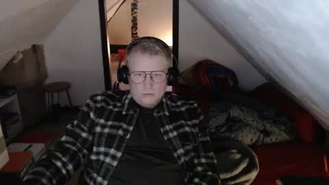 Snapshot of pussylovercb chatting on 03-30-26, 01:01 pussylovercb online show from 03-30-26, 01:01