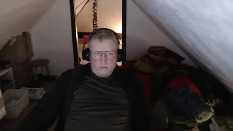 Snapshot of pussylovercb chatting on 04-13-26, 11:59 pussylovercb online show from 04-13-26, 11:59