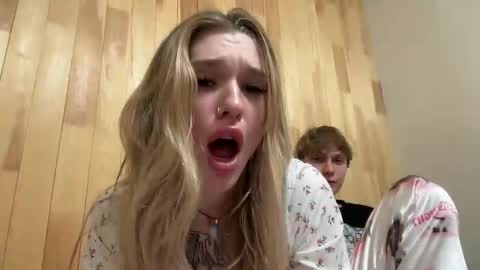 Lina online show from 09-23-25, 08:23