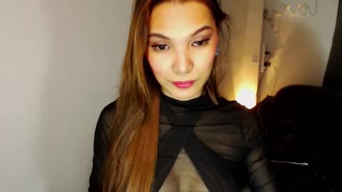 Snapshot of pussywetandwild chatting on 01-17-25, 02:29 LHARA online show from 01-17-25, 02:29