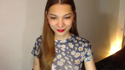 Snapshot of pussywetandwild chatting on 02-13-25, 12:24 LHARA online show from 02-13-25, 12:24