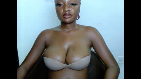 pussyxwetx online show from 11-12-25, 12:00