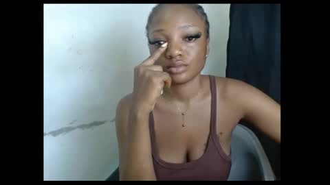 pussyxwetx online show from 04-24-26, 09:45