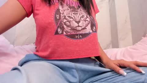 Sophy online show from 12-16-24, 04:05