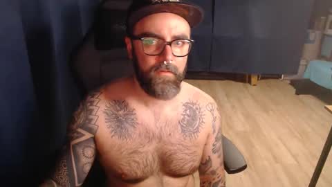 Snapshot of pyroxen chatting on 09-14-25, 12:59 Yog Sothoth online show from 09-14-25, 12:59