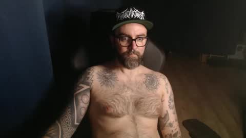 Snapshot of pyroxen chatting on 09-19-25, 08:53 Yog Sothoth online show from 09-19-25, 08:53